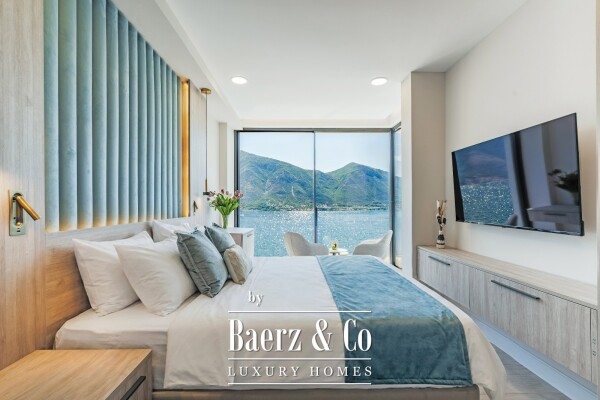 photo 16 Luxurious VIlla in Kotor with a Sea View and a Pool