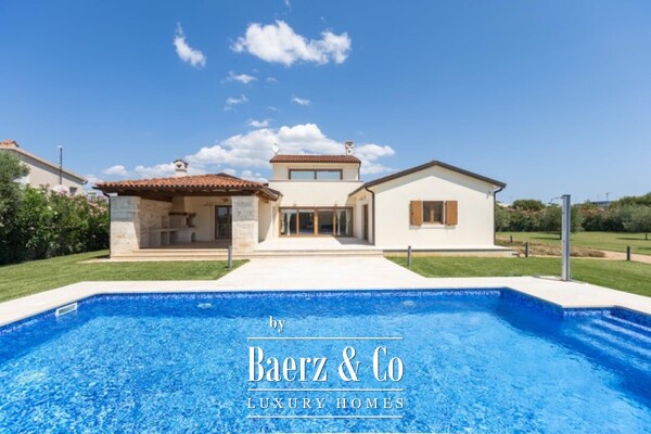 photo 1 Istria, Vodnjan, luxury stone villa with a swimming pool, large grounds, and a view of the Brijuni I