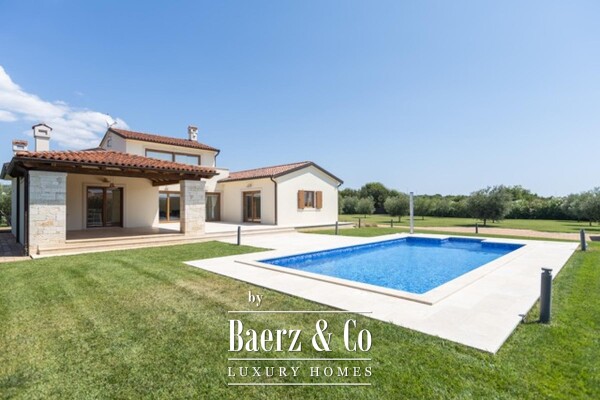 photo 3 Istria, Vodnjan, luxury stone villa with a swimming pool, large grounds, and a view of the Brijuni I