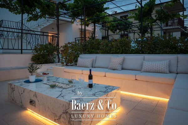 photo 2 Rogoznica, beautifully designed house with a swimming pool and garden near the sea
