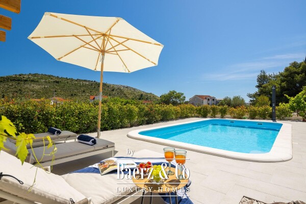 photo 8 Rogoznica, beautifully designed house with a swimming pool and garden near the sea