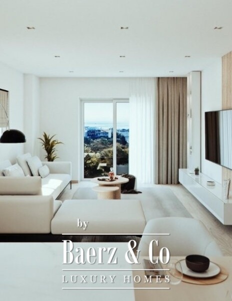 photo 3 Luxury 3-bedroom apartment with private jacuzzi & sea view