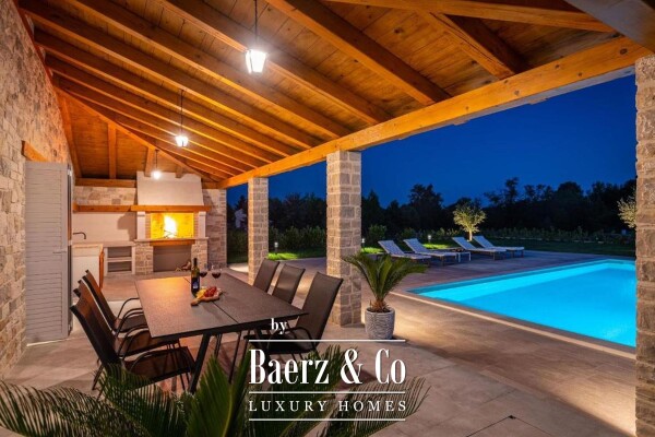 photo 6 Zadar, Ninski Stanovi - modern villa with 3 bedrooms and a heated pool