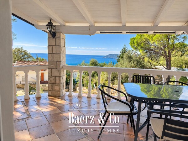 photo 8 Sea View House in a Pine Forest with Private Pool